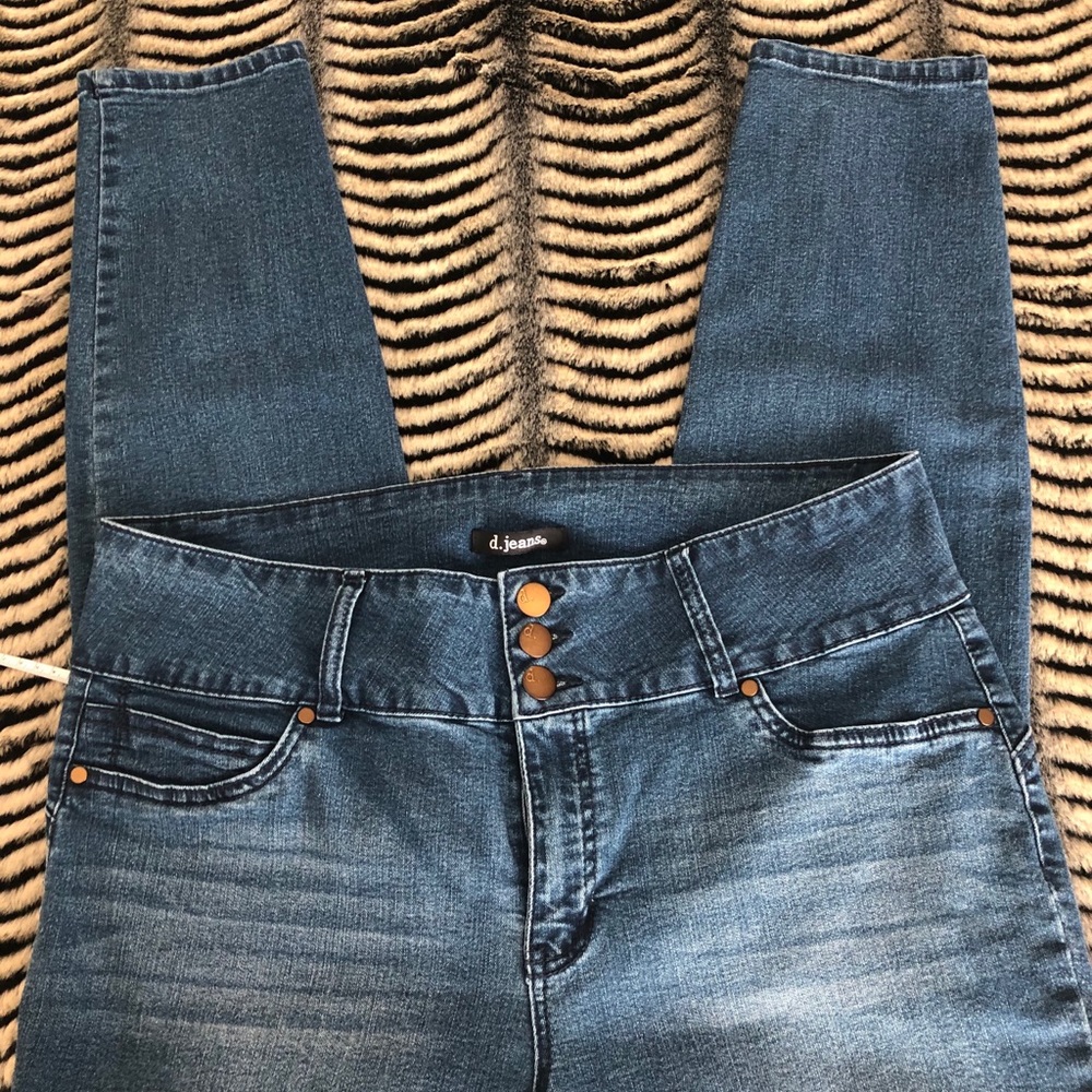 d. jeans Three Button Jeggings Size 18W